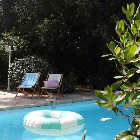 Villa Maison Calme Avec Piscine Privee, Golfs, Lac Et Plages