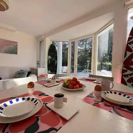 Maison Calme Avec Piscine Privee, Golfs, Lac Et Plages Villa *